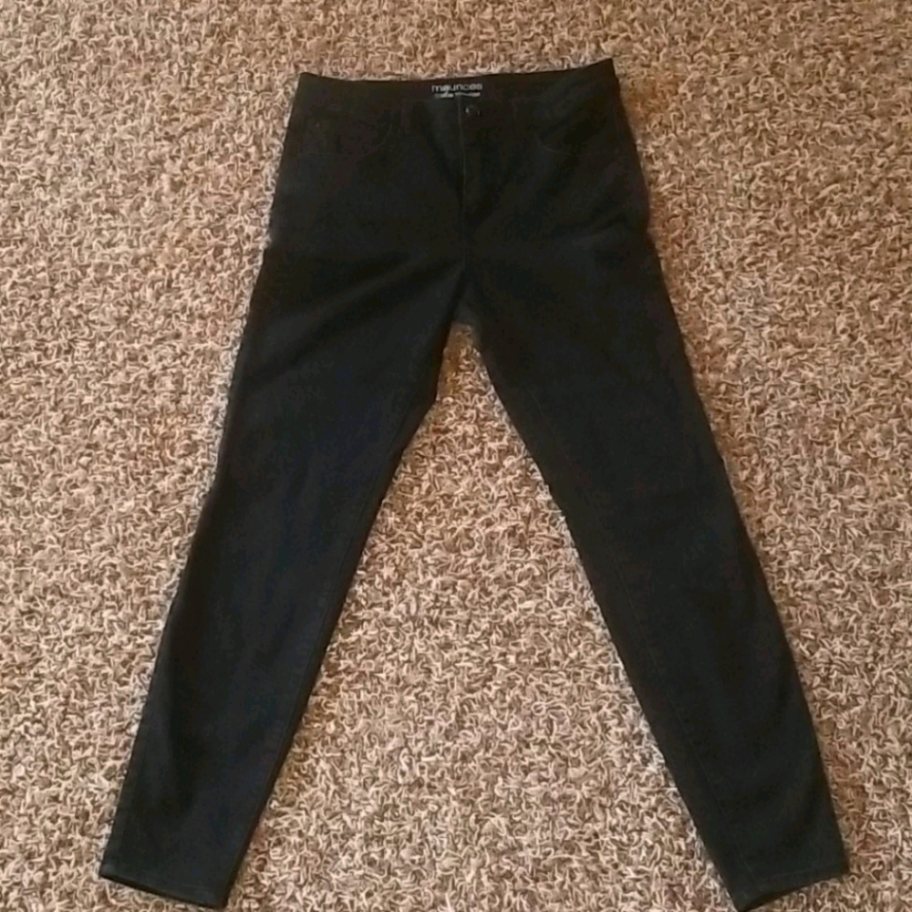 EverFlex High-Rise Black Jeggings